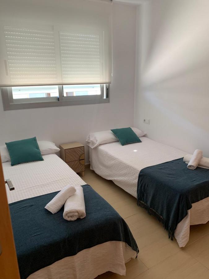 Precioso Apartamento Primera Linea De Playa 아길라스 외부 사진
