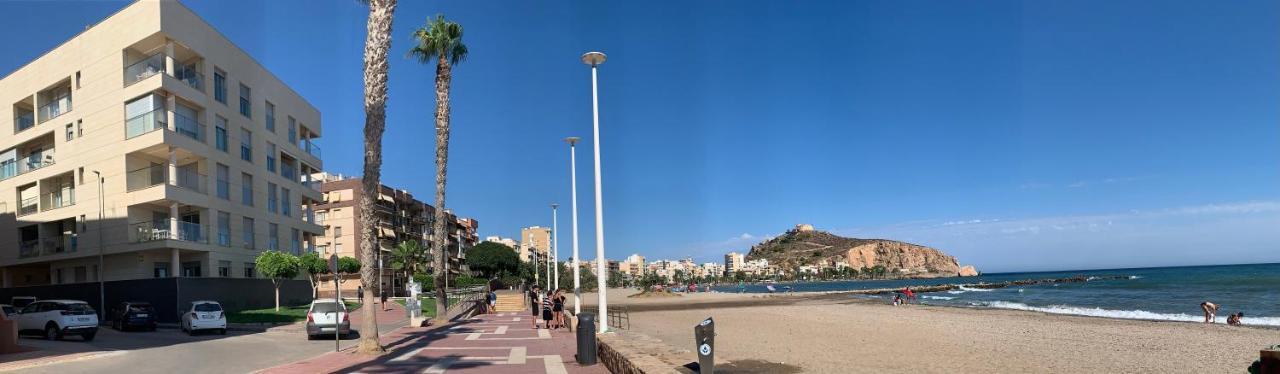 Precioso Apartamento Primera Linea De Playa 아길라스 외부 사진